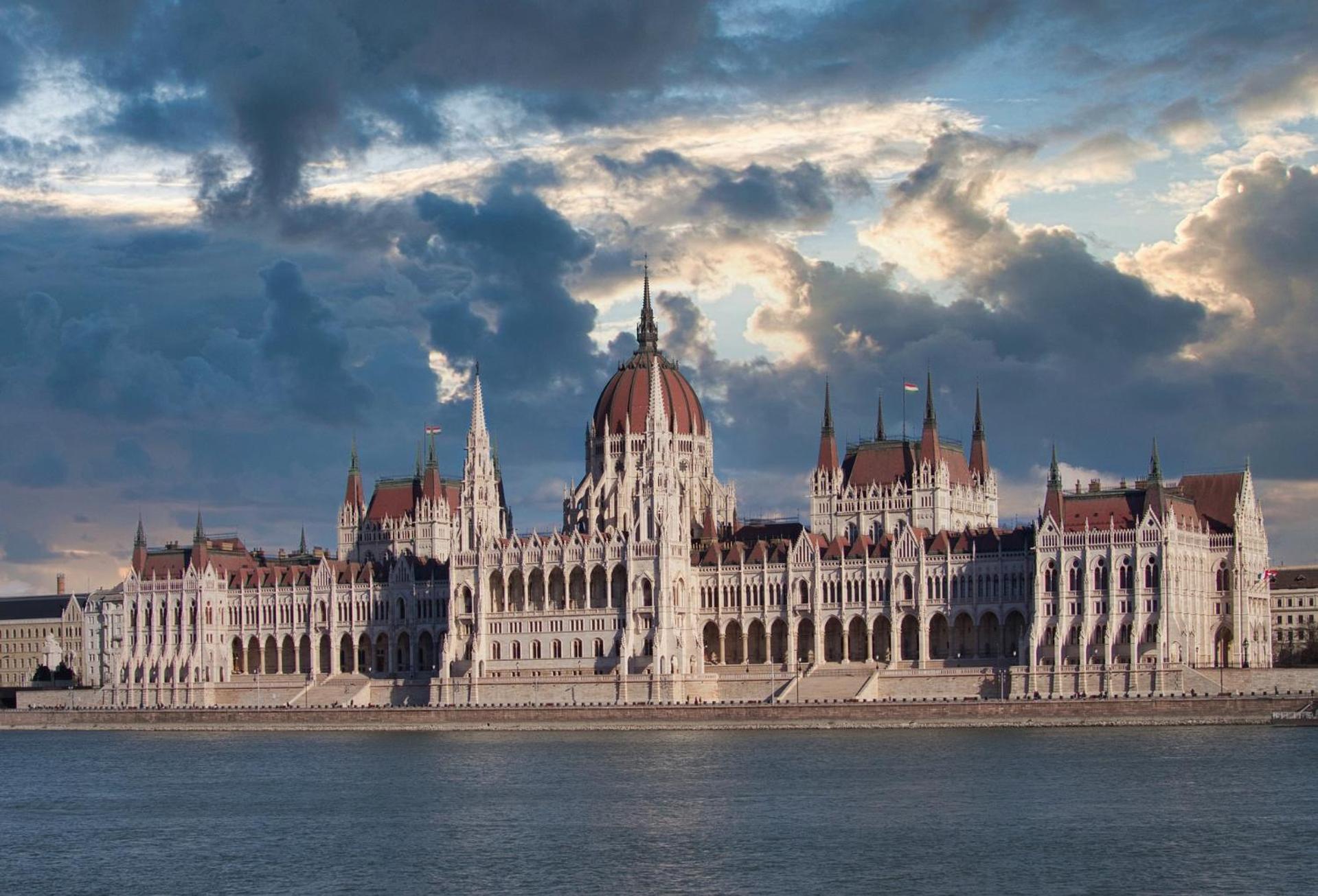 U Home Central Budapest Exterior photo